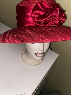 Beautiful Dress Hat / Church Hat by GOSPEL